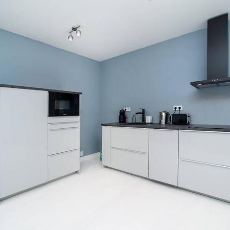 Old Town 1 Bedroom Oasis With Ac And Double Shower Prague Extérieur photo