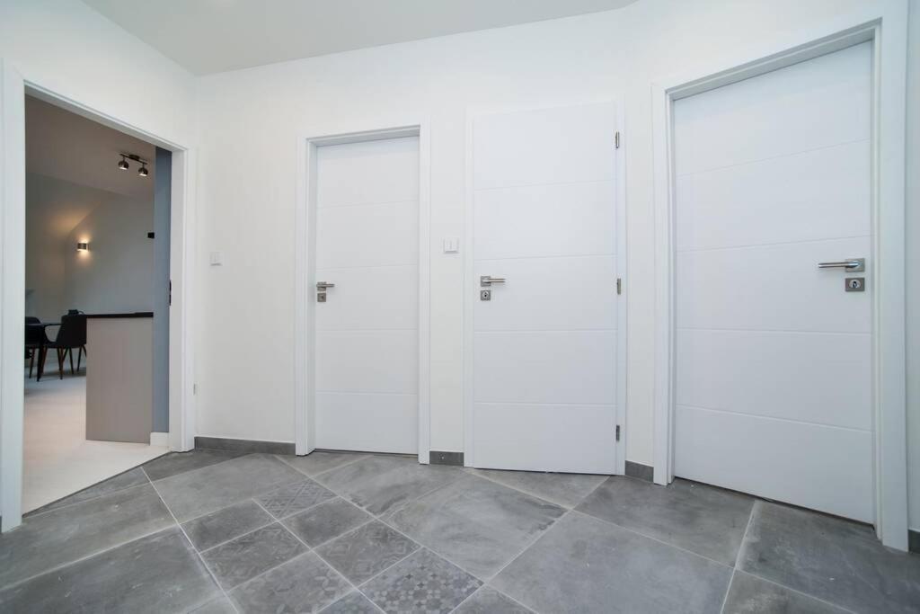 Old Town 1 Bedroom Oasis With Ac And Double Shower Prague Extérieur photo